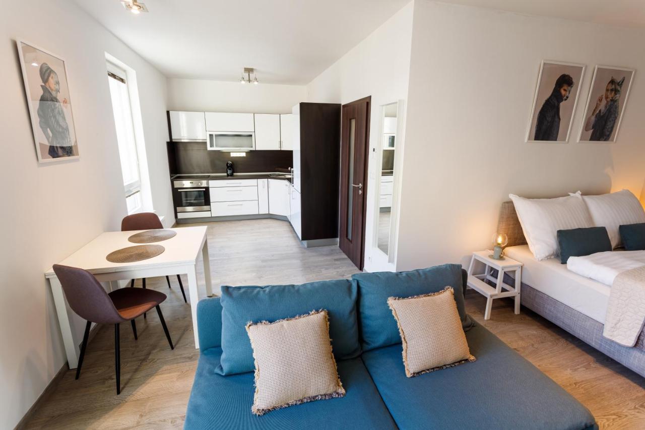 Golden Apartments Rezidence Nova Karolina Ii. 俄斯特拉发 外观 照片