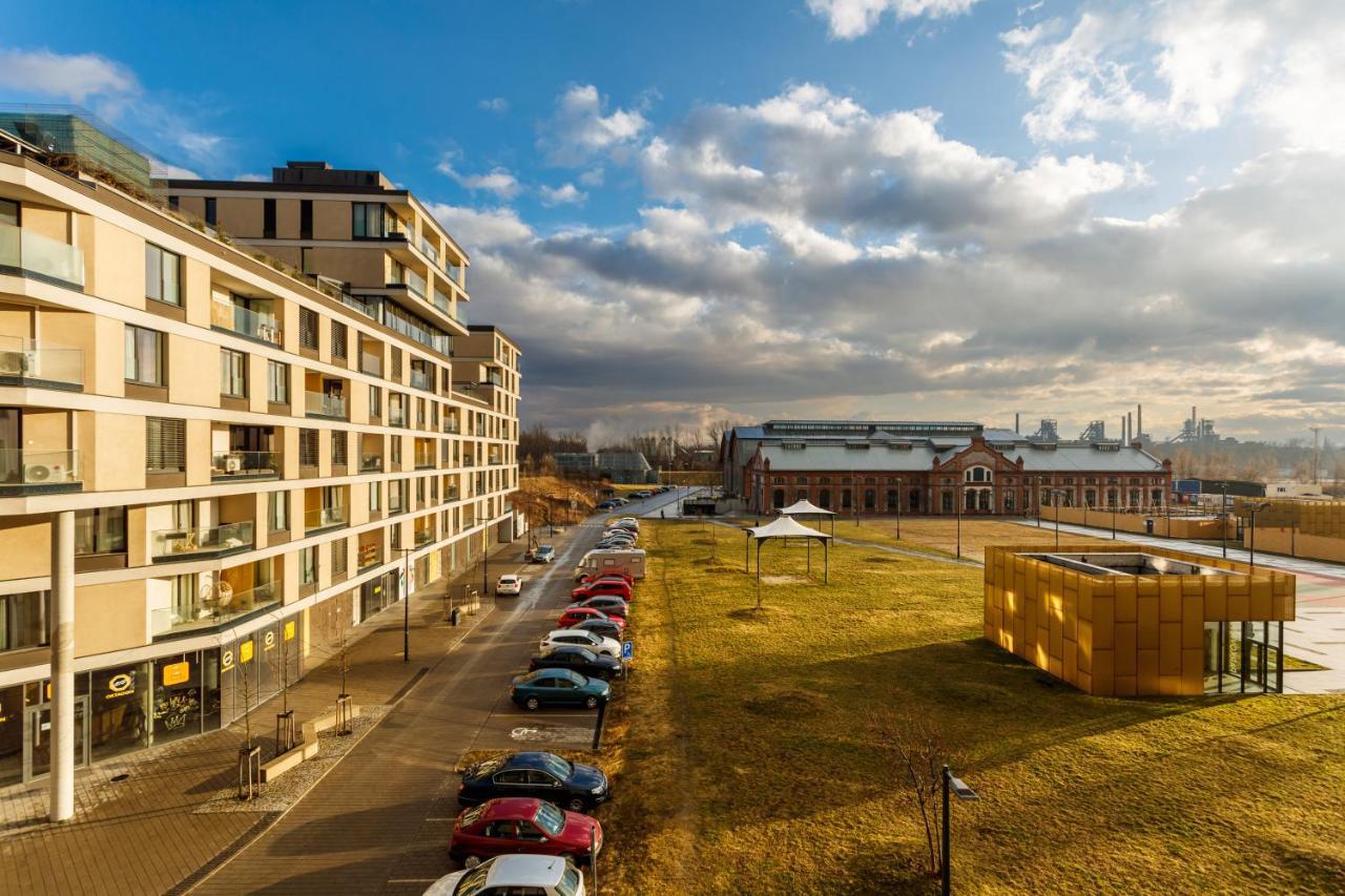 Golden Apartments Rezidence Nova Karolina Ii. 俄斯特拉发 外观 照片