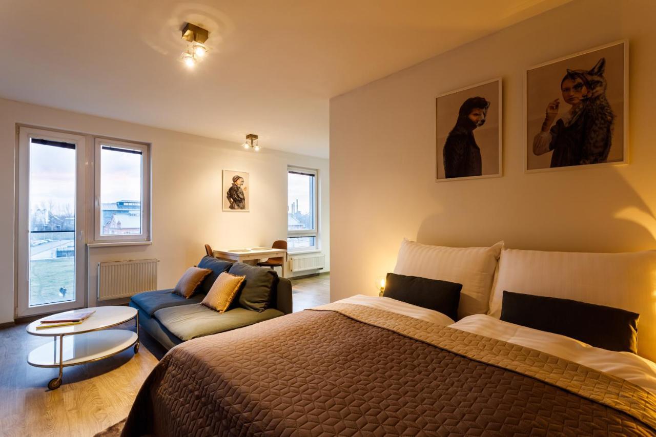 Golden Apartments Rezidence Nova Karolina Ii. 俄斯特拉发 外观 照片