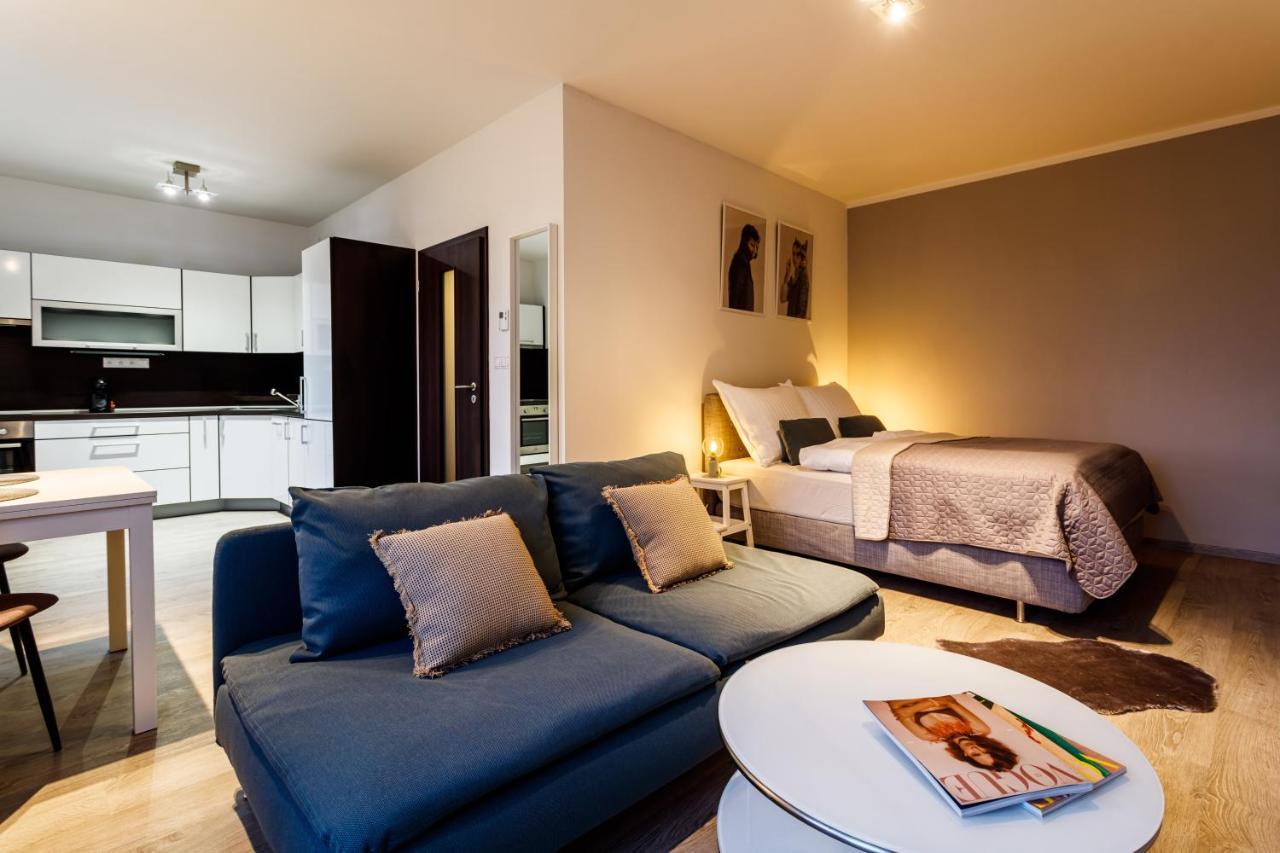 Golden Apartments Rezidence Nova Karolina Ii. 俄斯特拉发 外观 照片